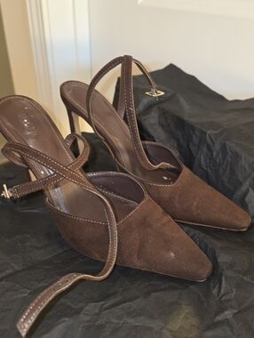 Brown Suede Pointed-Toe Slingback Heels